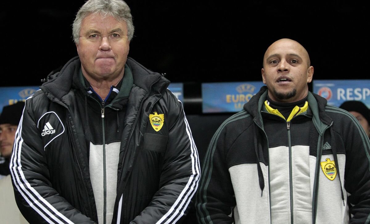 Хиддинк и Карлос в "Анжи"