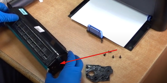 Закручиваем винты