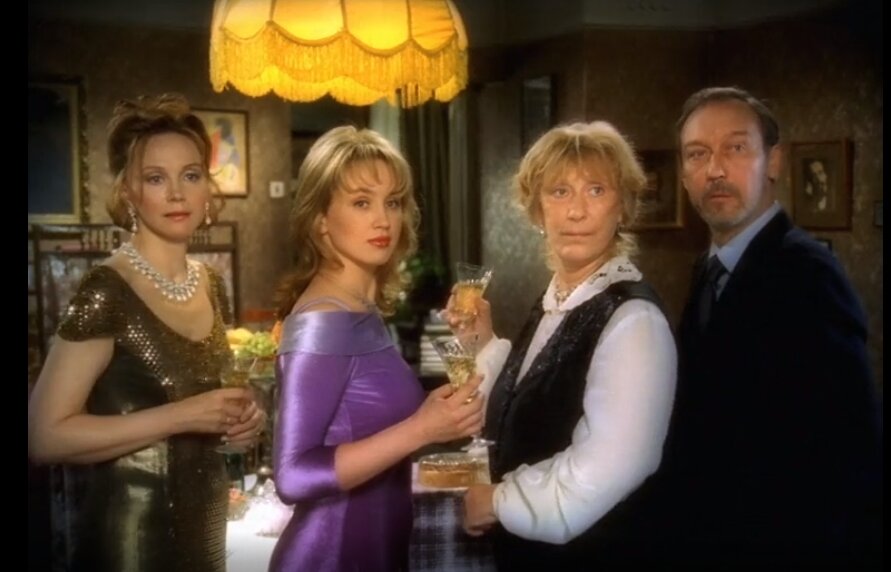 "- У Вас отвратительный характер! - Так полагается старой деве."