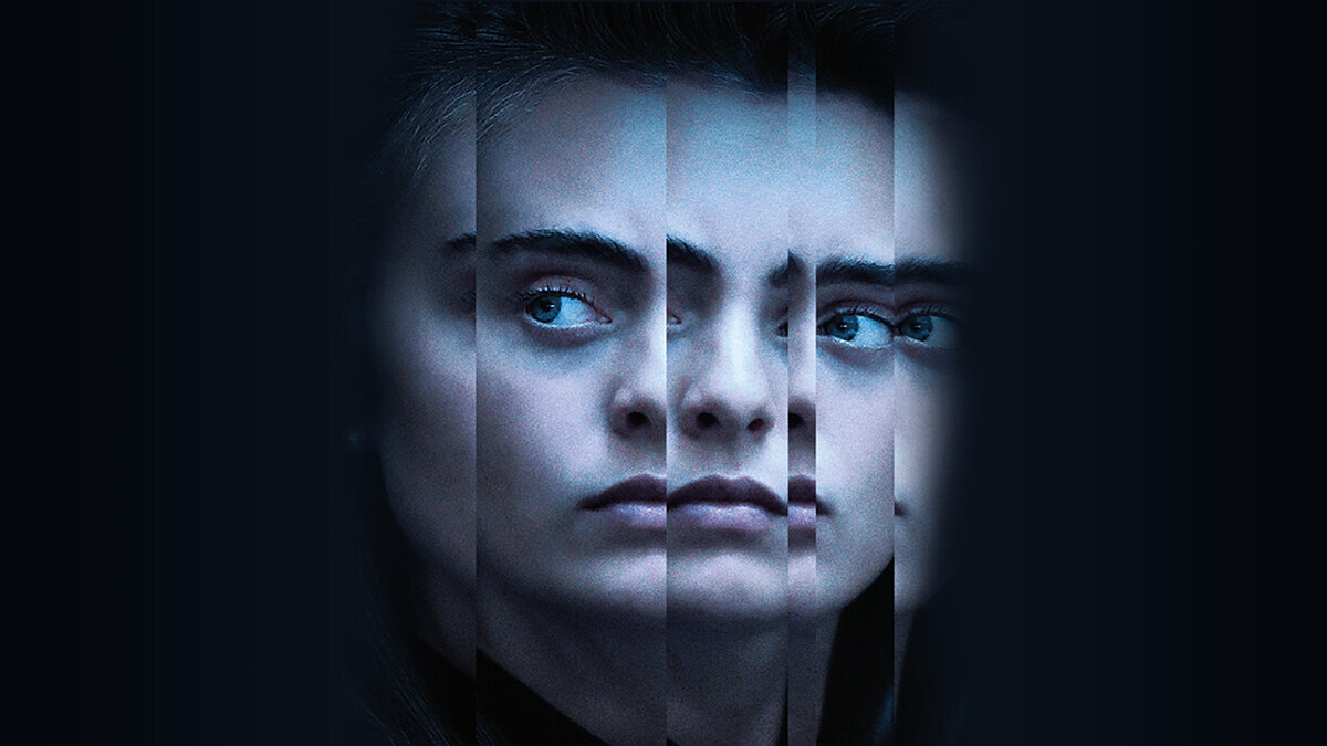 Обложка документального фильма "Я люблю тебя, теперь умри". Фото взято с сайта: https://pulse.mail.ru/article/ya-lyublyu-tebya-teper-umri-realnaya-istoriya-devushki-kotoraya-sms-kami-dovela-parnya-do-suicida-6343665089252461793-1020461419605360996/