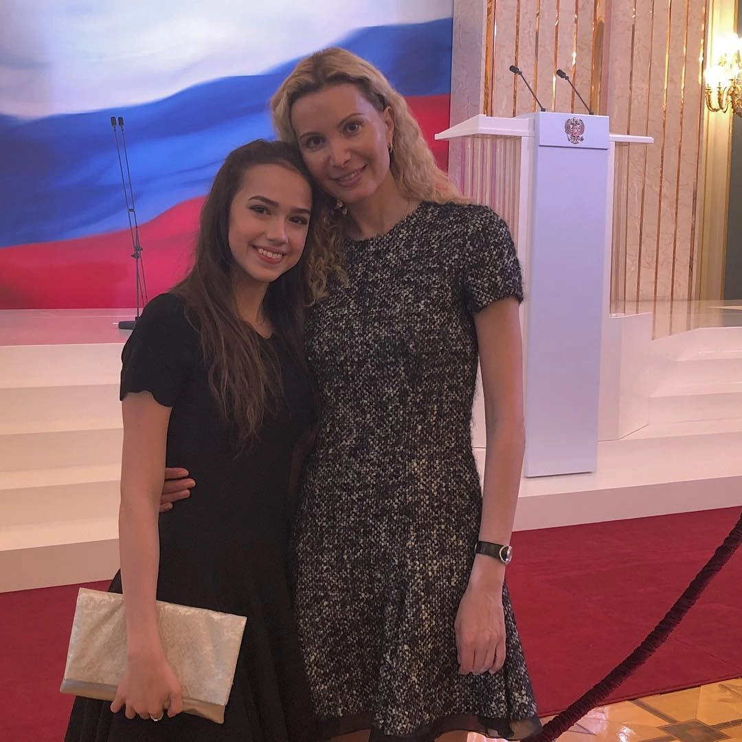 Алина Загитова и Этери Тутберидзе. 2018 год. Фото из открытых источников 