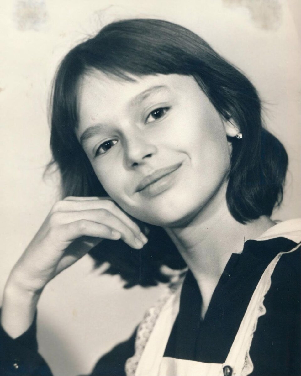    Ирина Безрукова в школьные годыСоцсети Ирины Безруковой