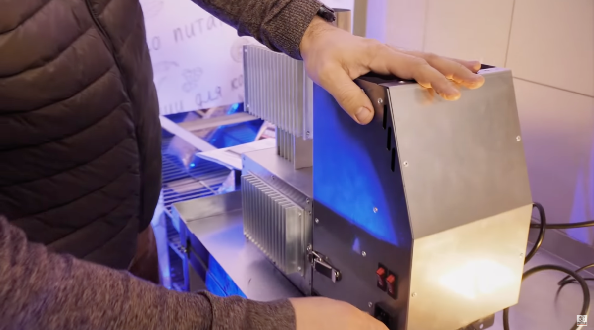 Обзор электродымогенератора от друга Hobbi Smoke — Павла Агапкина 