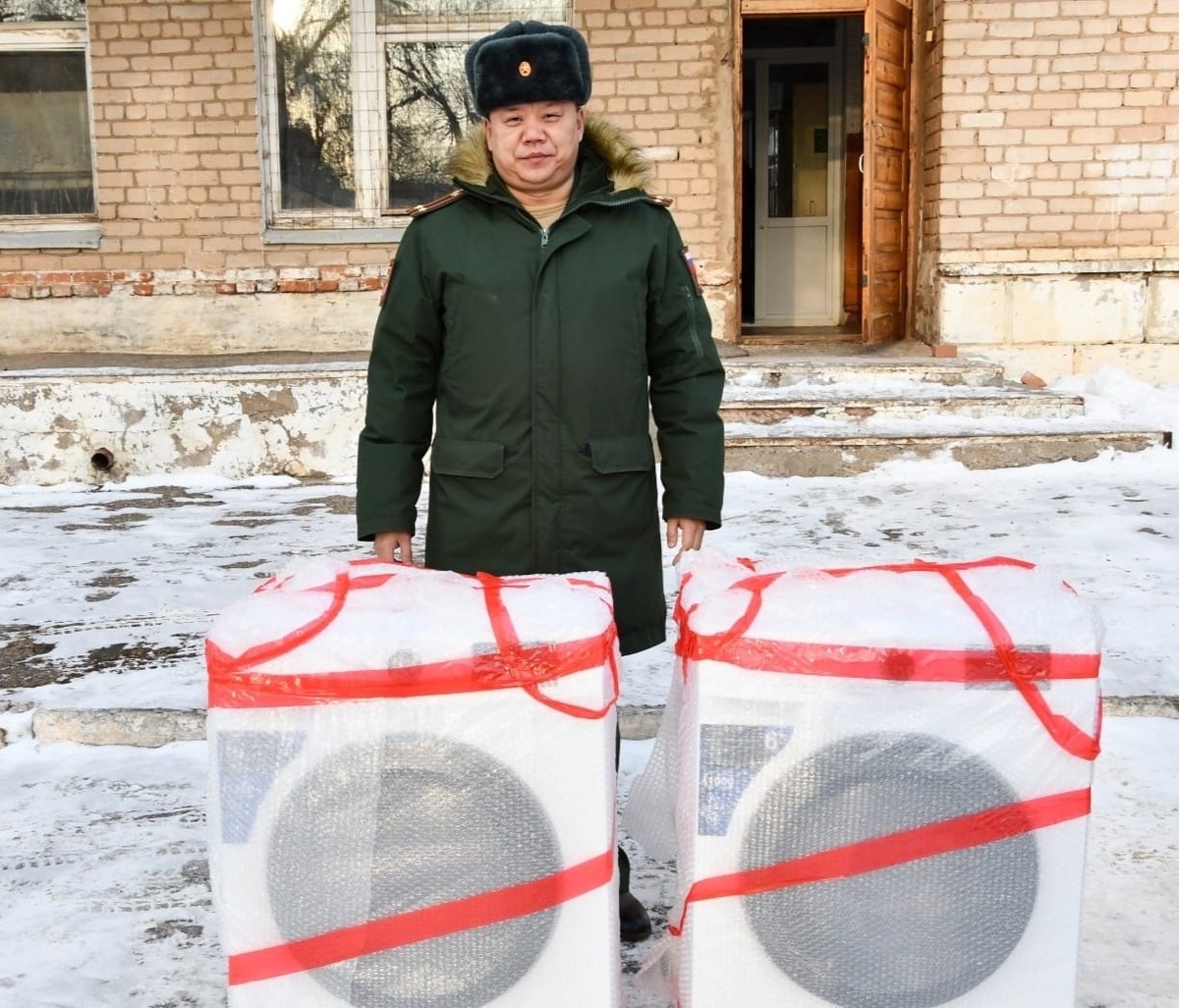    Владимир Ковешников посетил раненых в госпитале Тоцкого гарнизона Марина Шарт