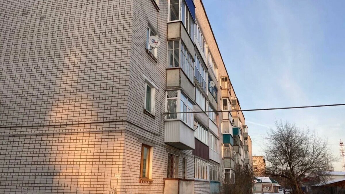     В Казани прокуратура Кировского района потребовала от управляющей компании «Заречье» устранить нарушения в работе. Из-за этого три человека в начале января отравились угарным газом. Об этом сообщила пресс-служба надзорного ведомства.
