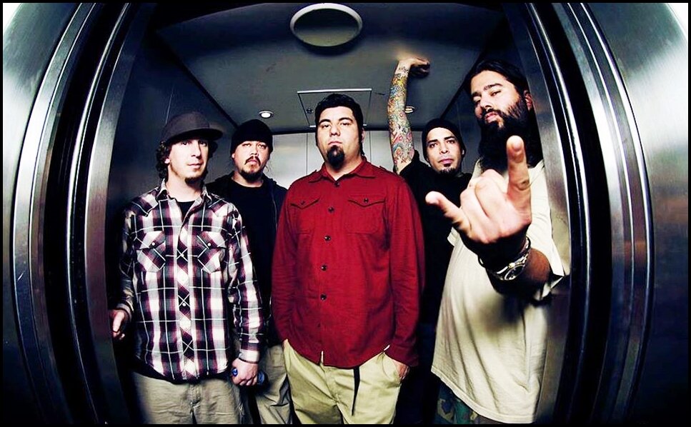 Группа Deftones на промо-фото 2007 года.