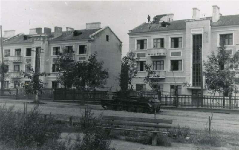 Лучёсская улица (современный проспект Черняховского). 1941 год