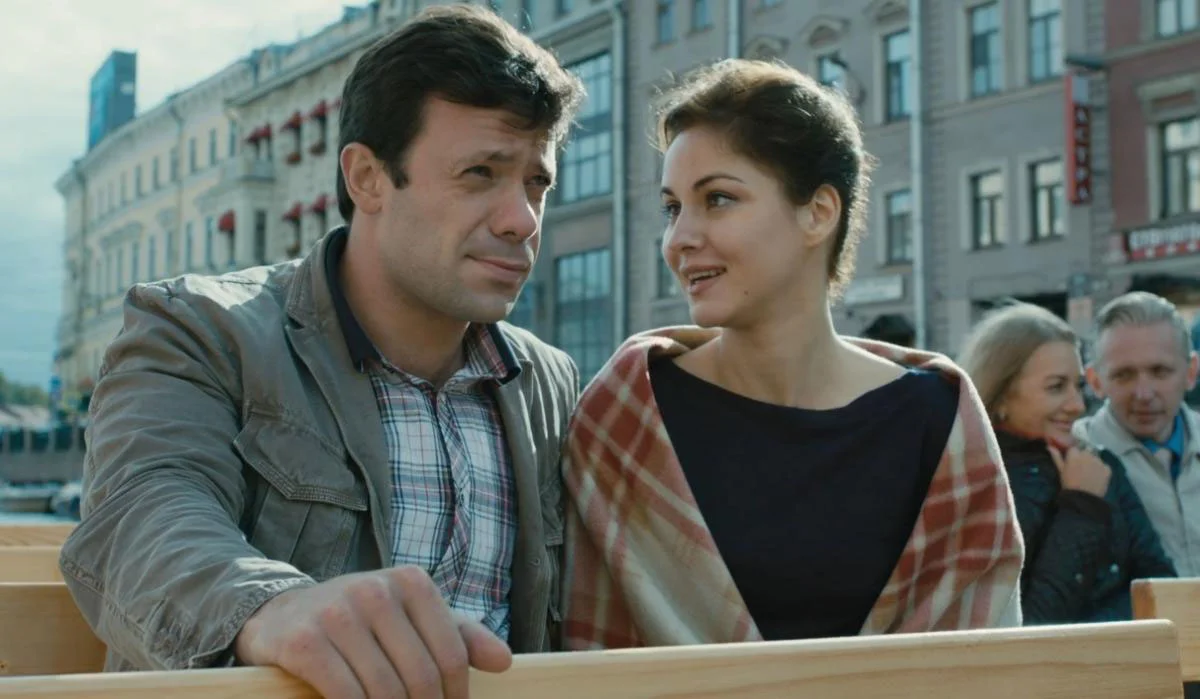 Другая жизнь главный герой. Артём Осипов актёр. Марина Коняшкина сериалы. Марина Коняшкина мелодрамы 2020. Артём Осипов жена.