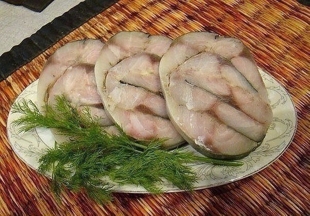 "Рулет из скумбрии" - вкусная и сытная закуска