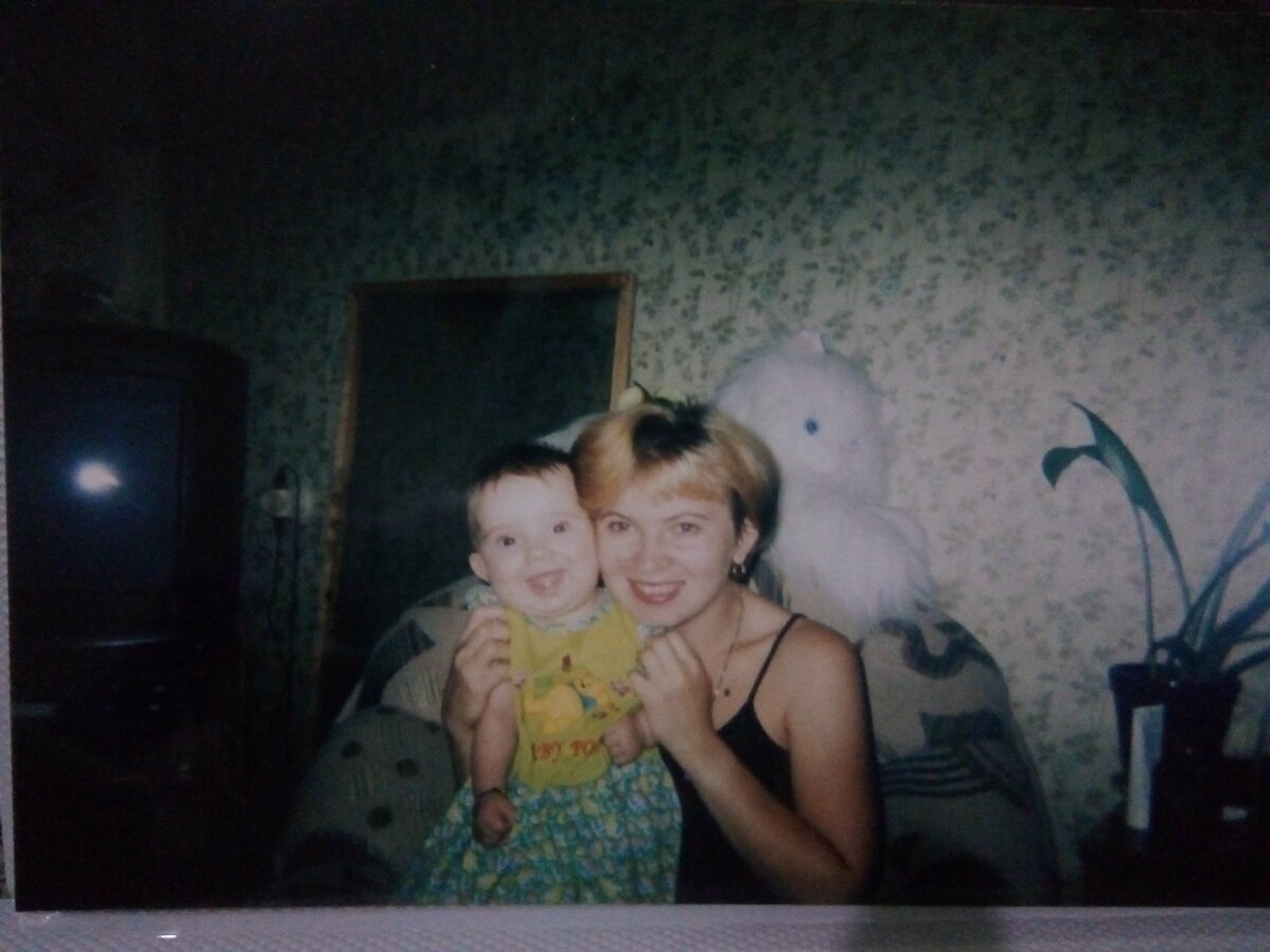 Июль 2002 г. Дочке 6 месяцев.