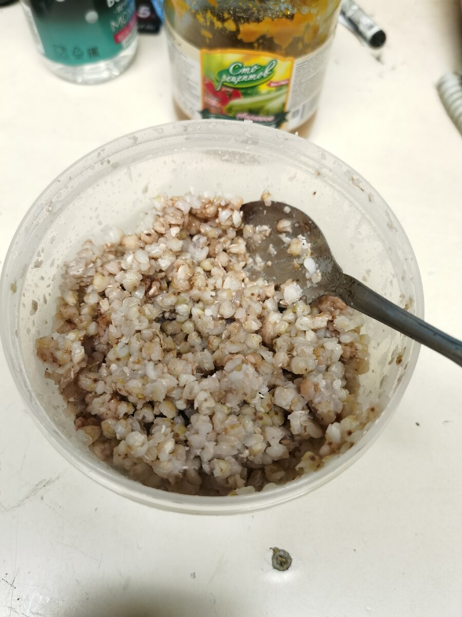 Оказалась очень вкусной! Особенно с соусом ткемали.