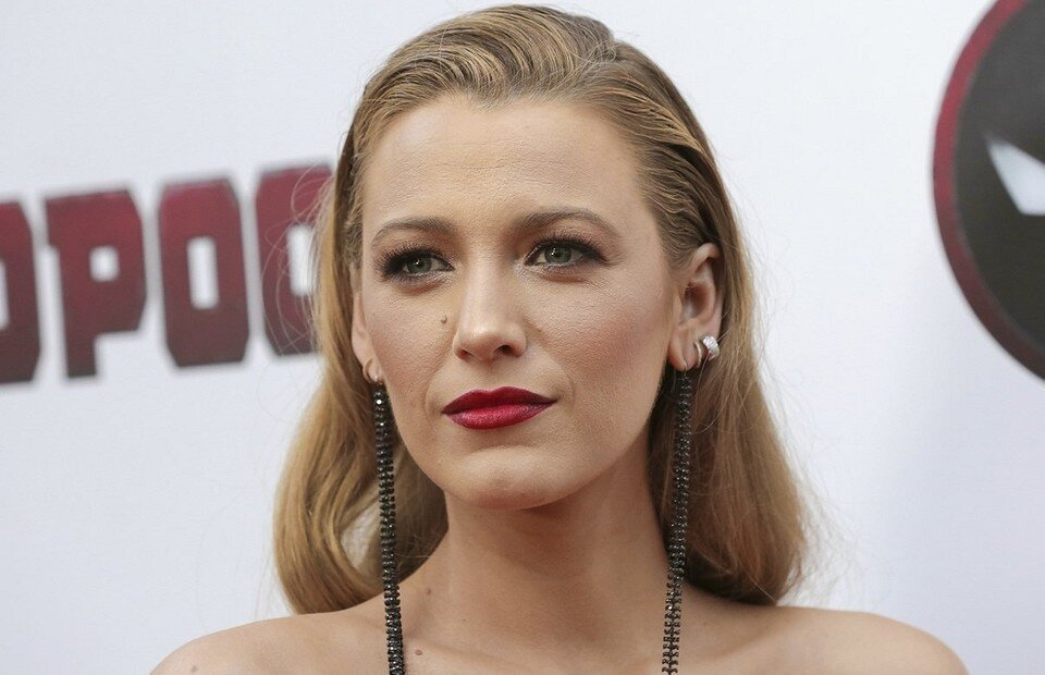 @blakelively 