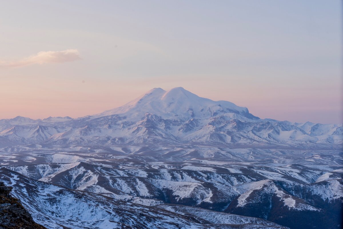 Эльбрус с плато Бермамыт