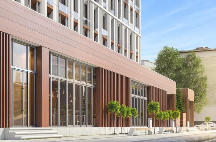 Закрытый двор в самом центре