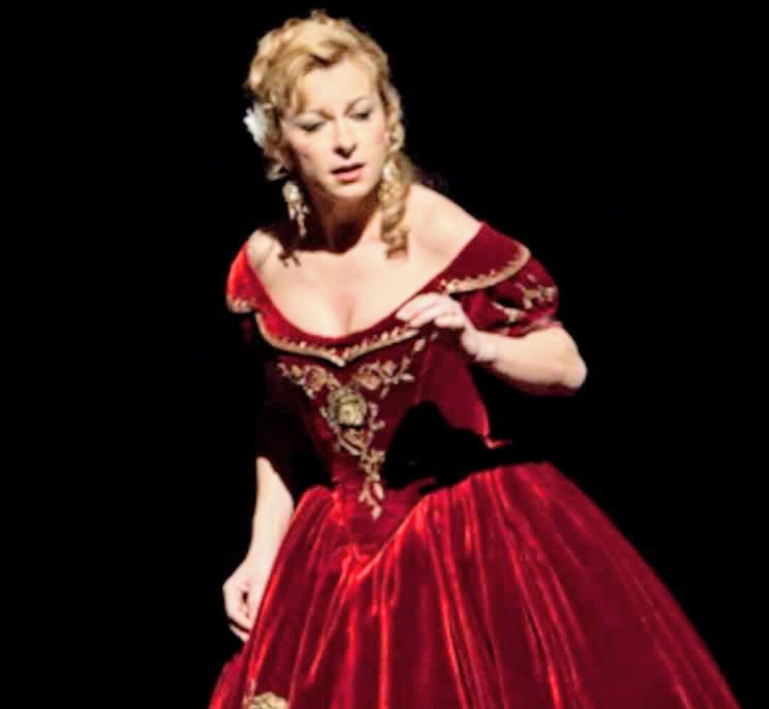 Натали Дессей 