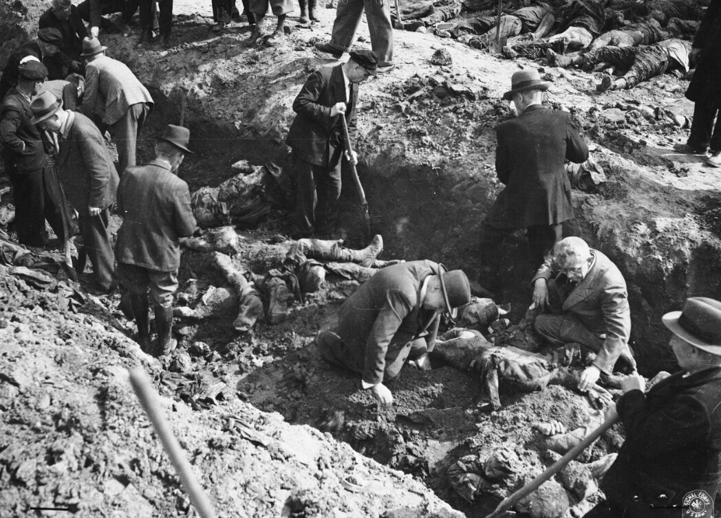 Заживо сожжённые" в нацистских крематориях. Причем, переносных.