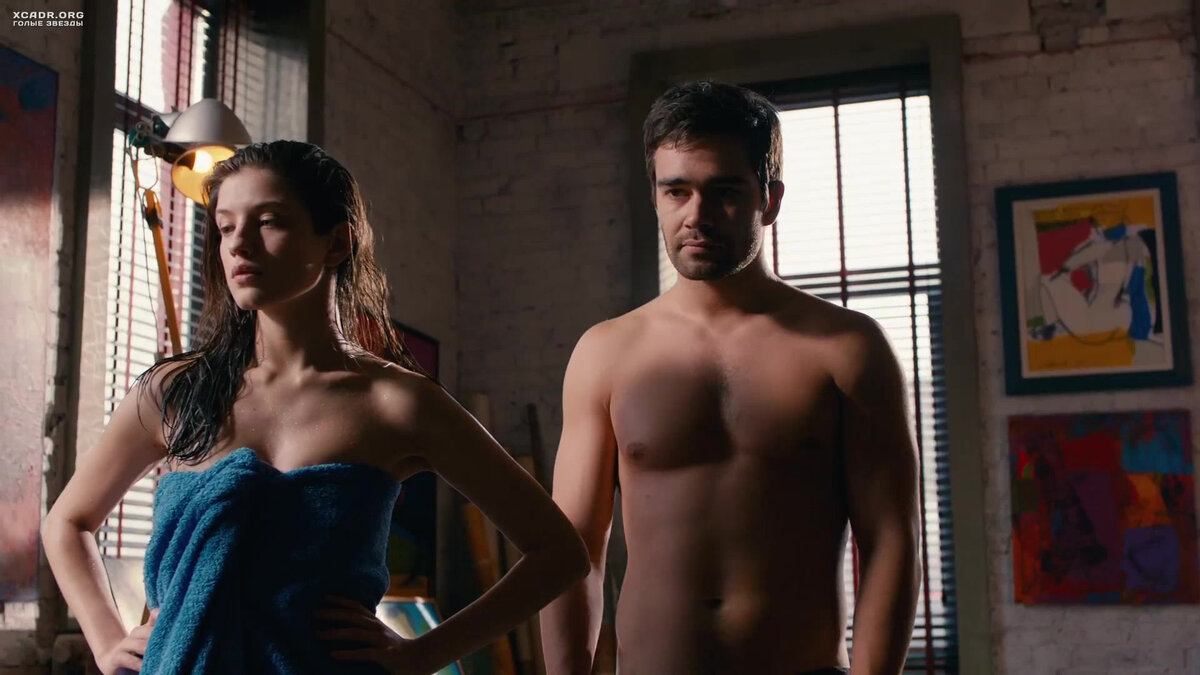 Кадры из фильма (листайте галерею)