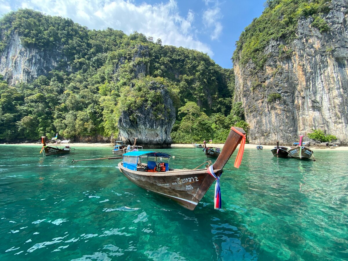 При всем богатстве выбора, незнание английского лишает альтернативы