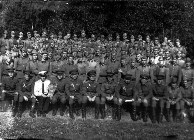 Курс молодого бойца, 1 рота ТВВСКУ в Кингисеппе, август 1978 года