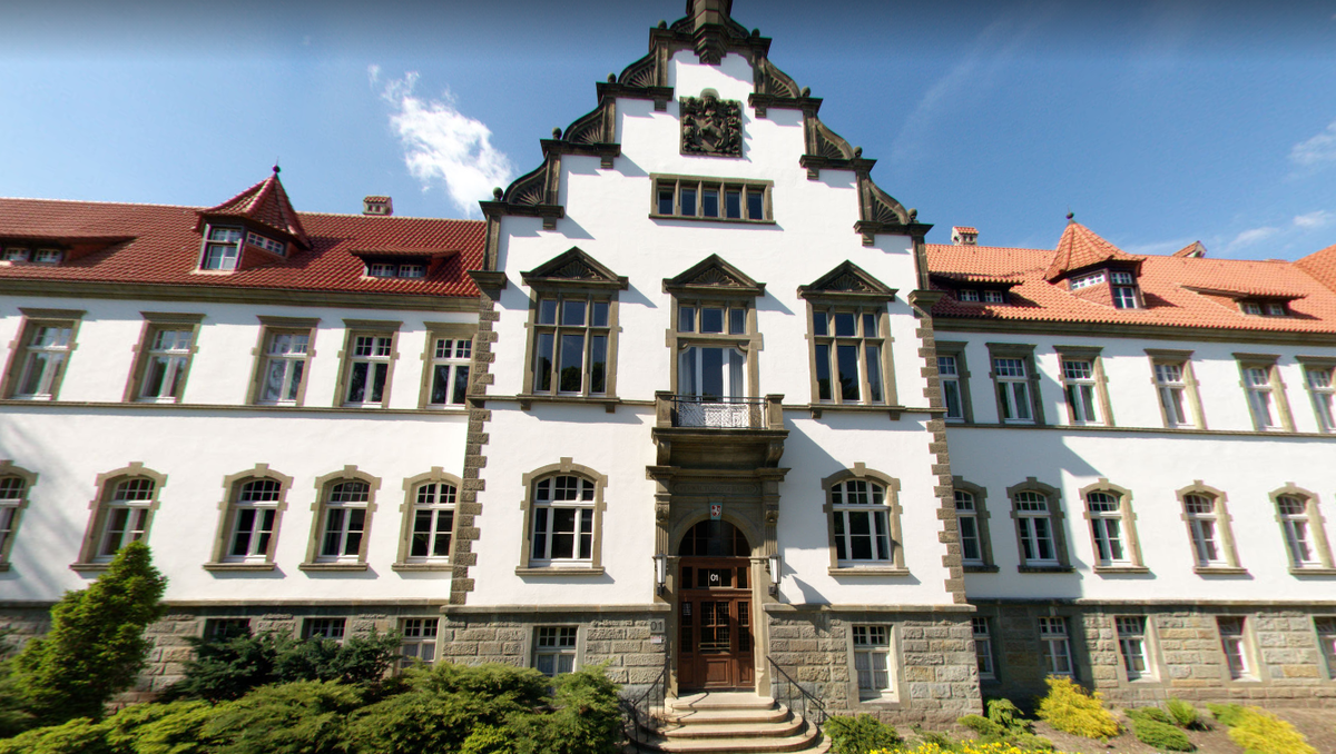 Как попасть в психушку Германии за 900 евро. Рассказывает работница из России.