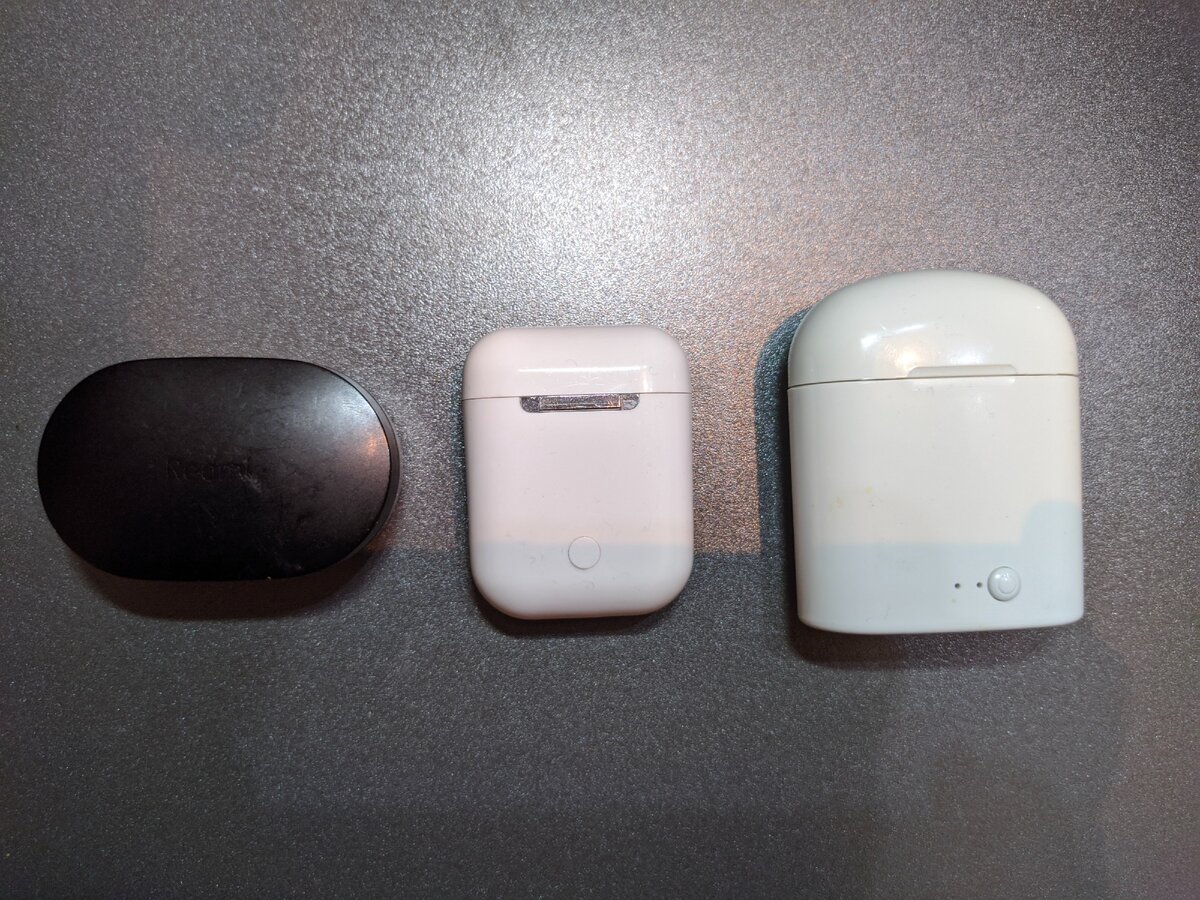 Слева направо - Redmi AirDots, i7, i9