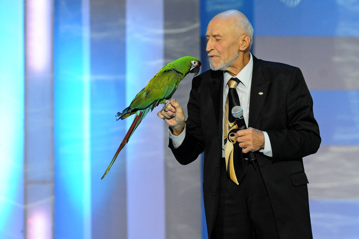 Наш любимый николай Николаевич Дроздов. Фото Яндекс.Картинки. 