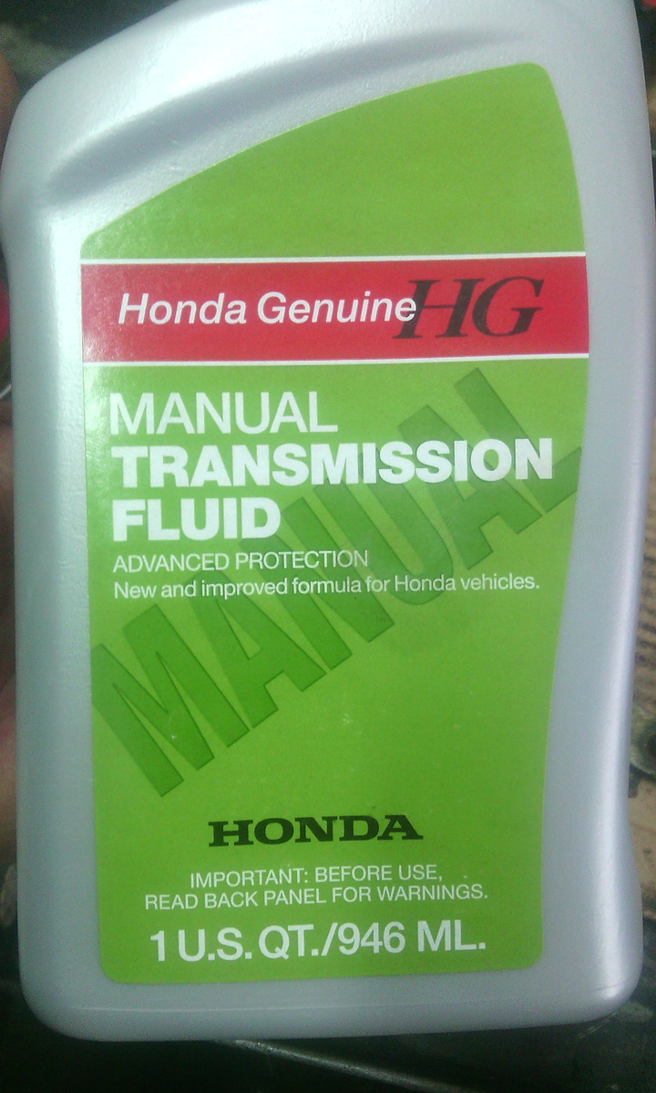 Для механики необходимо 2 такие канистры (1,4л)