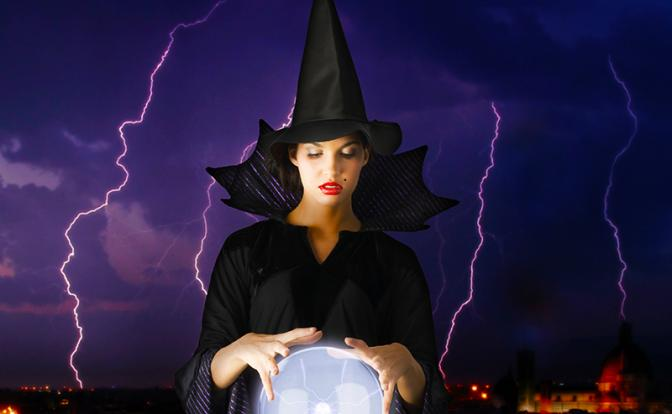 верховная ведьма фиона. украинские ведьмы. известная ведьма украины. украинский костюм. купалинка обряды.