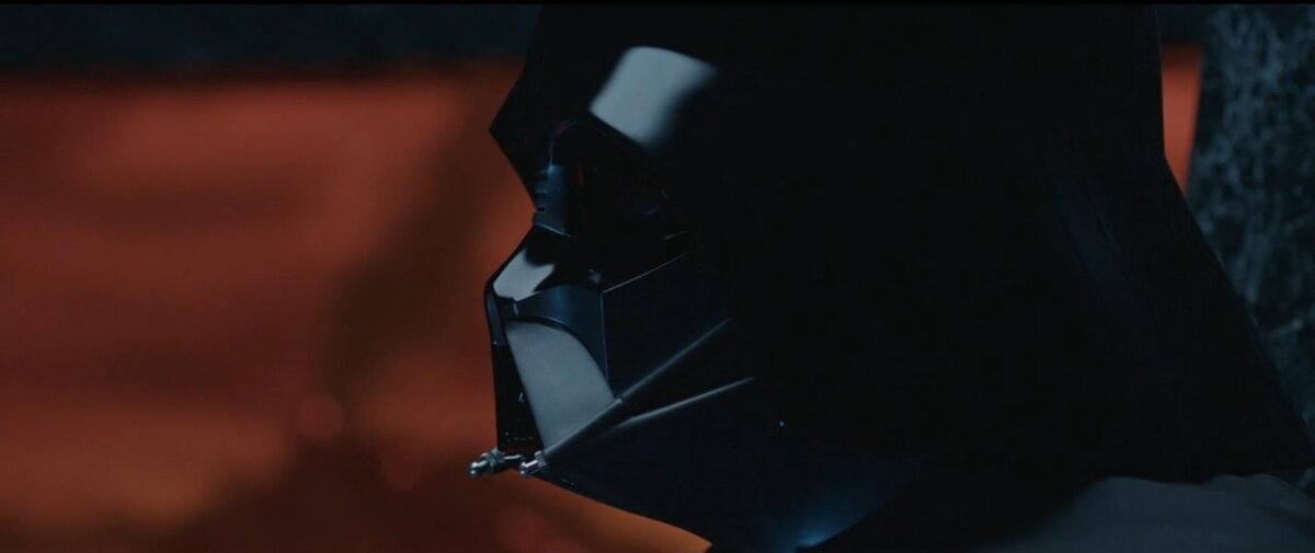 Вейдер в своей крепости на Мустафаре. Там, где он родился.