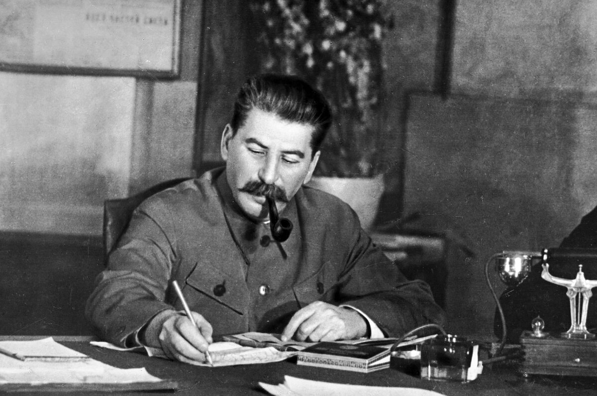 Товарищ Сталин решал вопросы радикально, вскрывая самую суть проблем