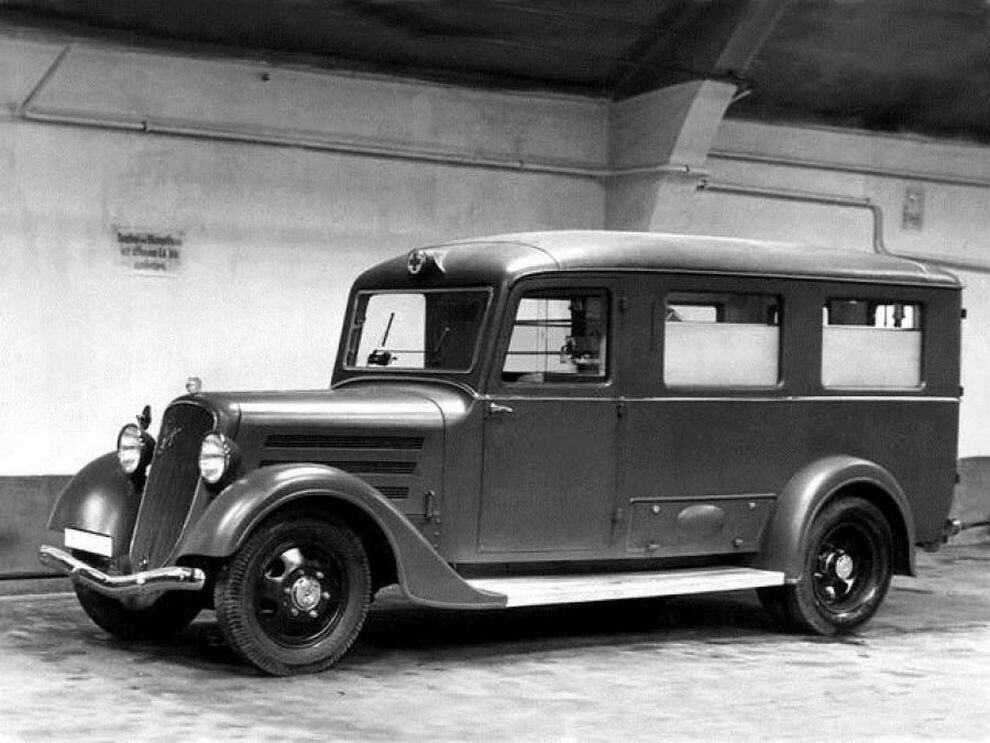    Медицинский автомобиль Steyr 740 1936 год