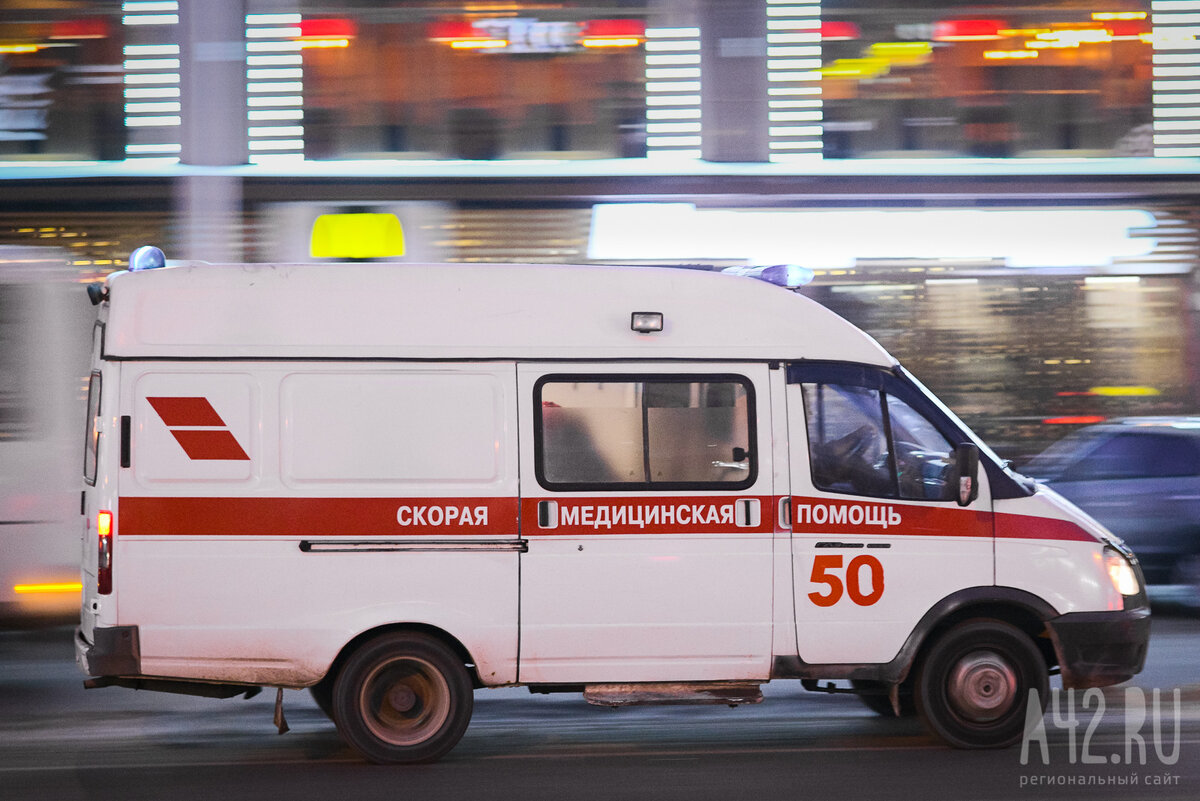 Соцсети: в Кузбассе на вызов к сердечнику вместо скорой приехала похоронная  служба | A42.RU | Дзен