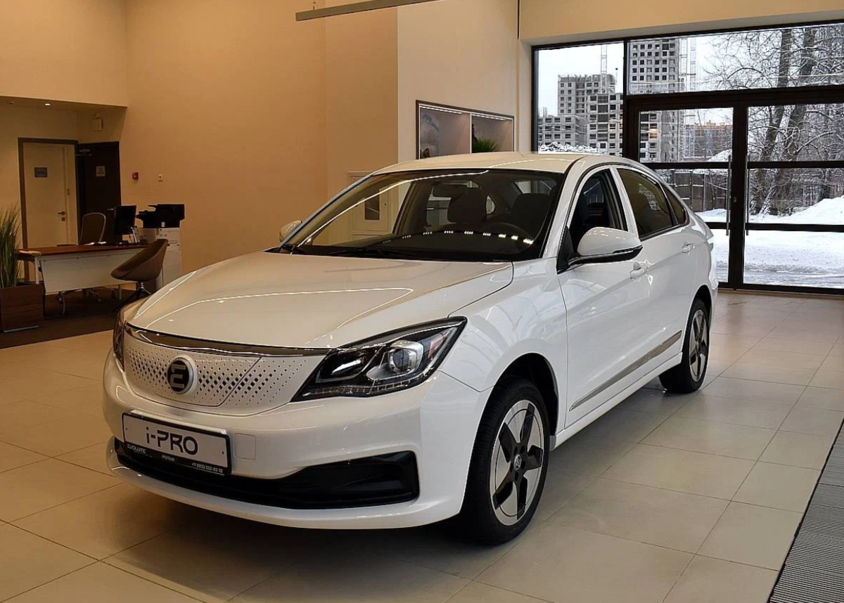 Беспомощный АвтоВАЗ, никому ненужный Evolute и довольные китайцы ...