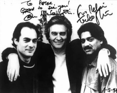 John McLaughlin Trio: Кай Экхардт, Джон Маклафлин, Трилок Гурту (last.fm)