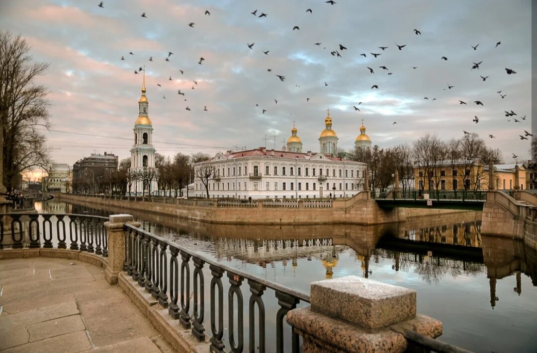 Санкт петербург в начале октября. Семимостье в Санкт-Петербурге. Семимостье Питер зимой.