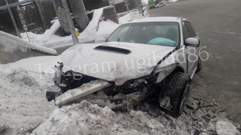    В ДТП в Сургуте пострадали две девушки