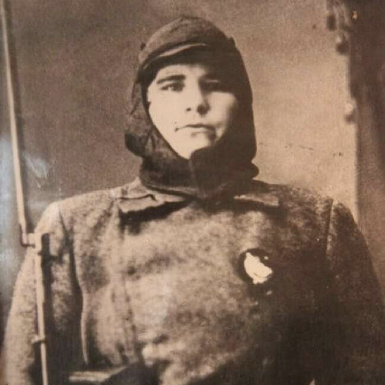 Мария попова анка пулеметчица. Анка пулеметчица биография. Варвара мясникова анка пулеметчица. Антонина макарова женщина-палач. Чапаев и анка.