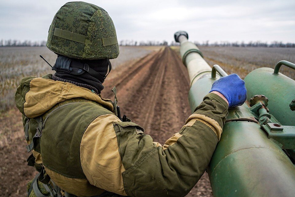     Военный эксперт, полковник в отставке Анатолий Матвийчук в эфире радио "КП" - по поводу «масштабного наступления России» на Незалежную и последствия для людей и территорий в зоне СВО. Фото: Андрей Рубцов/ТАСС