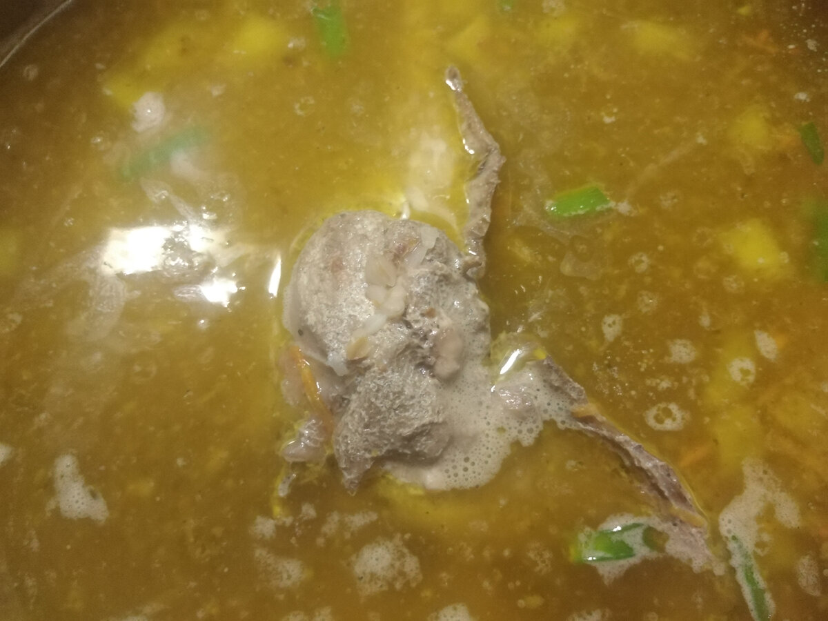 Супик, и мясо куриное. Вкусный получился 