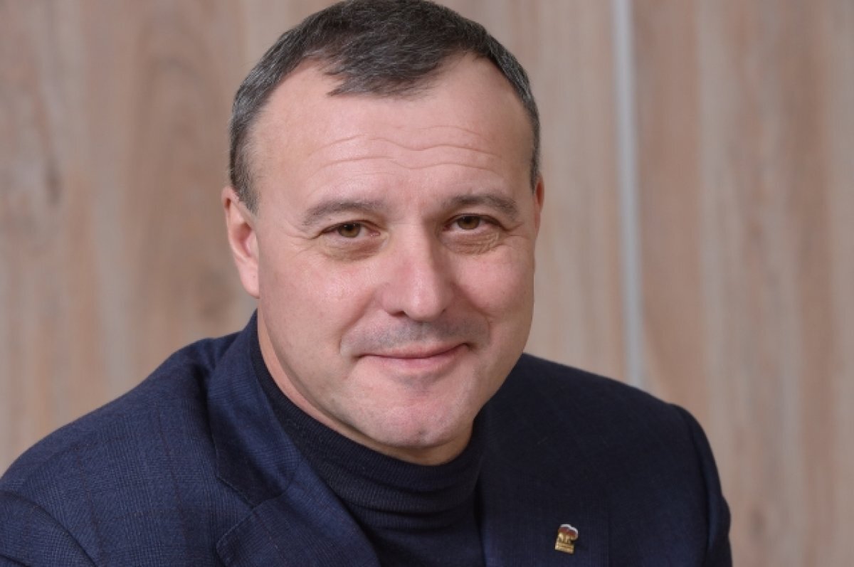    Олег Димов поздравил оренбурженок с Международным женским днем