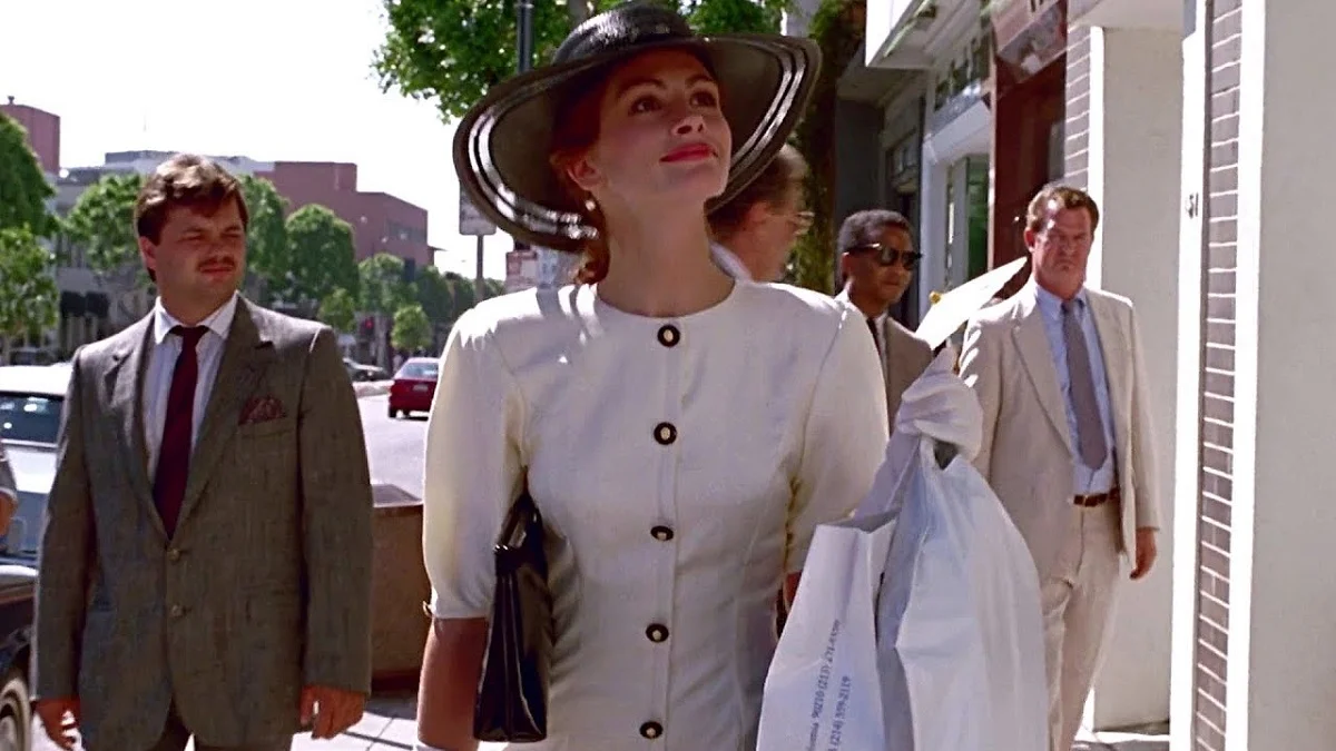 Pretty woman. Красотка фильм 1990. Кадры фильма красотка с Джулией Робертс. Джулия Робертс в фильме красотка. «Красотка» (1990), реж. Гарри Маршалл