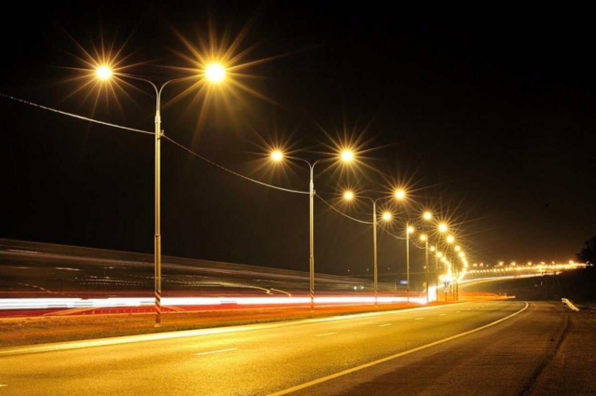    Для устройства освещения дорог в Мурманской области ищут подрядчиков