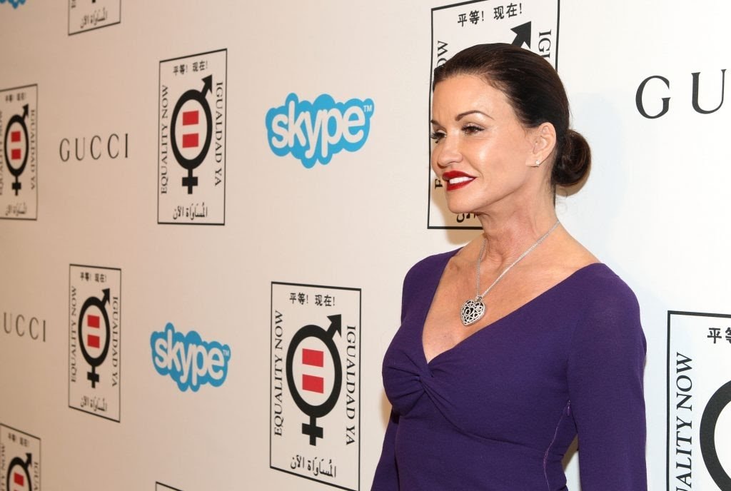 Дженис Дикинсон