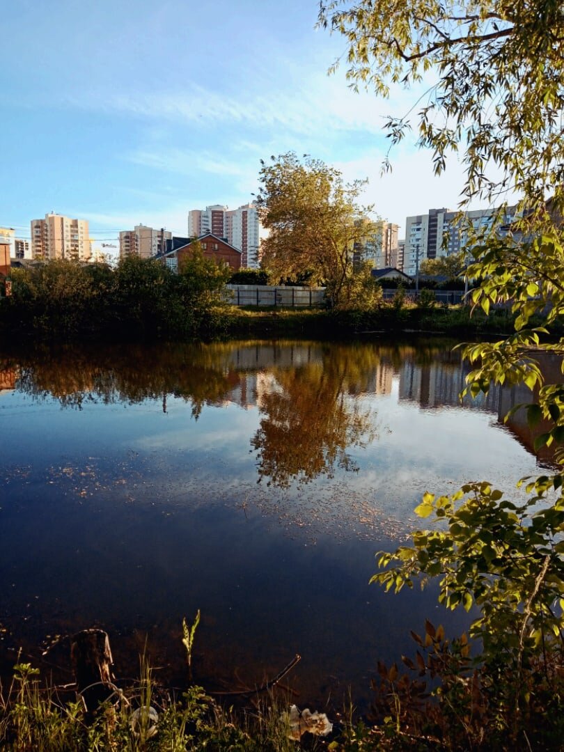 Озеро вблизи ЖК "Волгарь" 