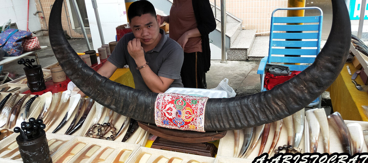 Китаец на рынке