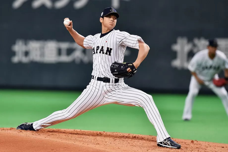 Бейсбол япония. Отани бейсболист. Ohtani Shohei. Шохей Отани бейсболист. Сёхэй Отани японский бейсболист.