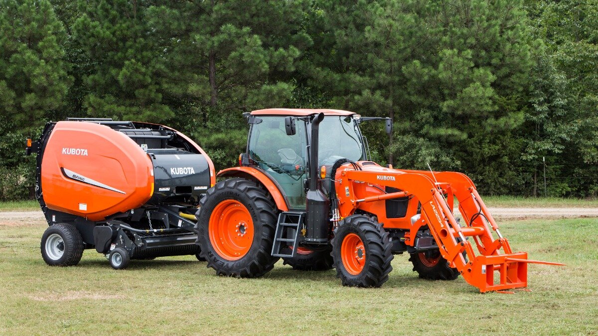 Фото: multivu.com  Пресс-подборщик Kubota BV 5160