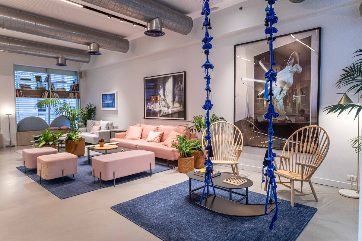 Artist Hotel прославляет местных художников в Тель-Авиве - они могут продемонстрировать свое искусство в каждом уголке отеля. Фоторедактор: Сарит Гоффен