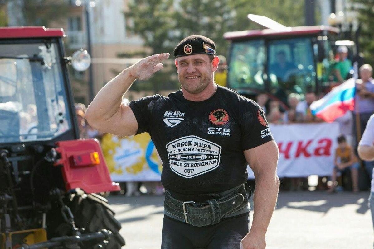 Михаил Шивляков после выступления на соревнованиях по силовому экстриму. Фото с сайта: Фото с сайта: https://instagram.com/mikhail_shivlyakov?igshid=umq7o298xwb4