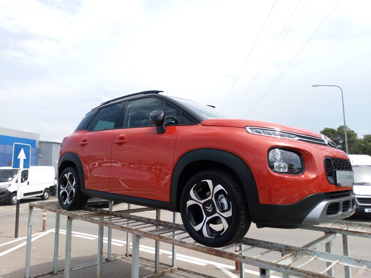 Citroen C3 Aircross: особенно удалась оптика